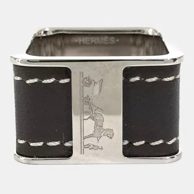 Pre-owned Hermes Metal Scarf Ring In Silver