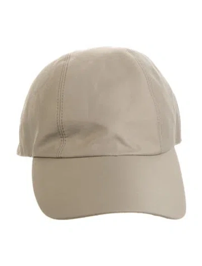 Pre-owned Hermes Miles Signature Cap In Green
