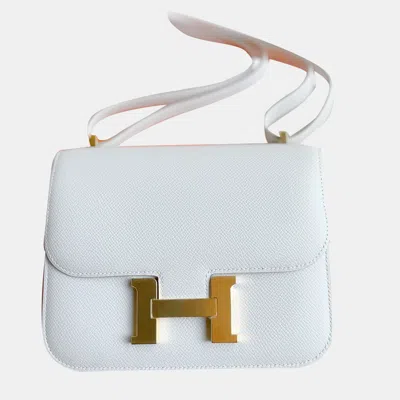 Pre-owned Hermes Milk Grey Epsom Leather Constance 19 Shoulder Bag In Gray
