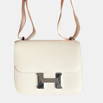 Pre-owned Hermes Milk White Epsom Leather Constance 19 Shoulder Bag