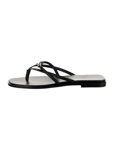 Pre-owned Hermes Miss Chaîne D'ancre Insignia Flip Flops In Black