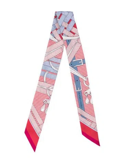 Pre-owned Hermes Mors À Jouets Chemise Silk Twilly Scarf In Red