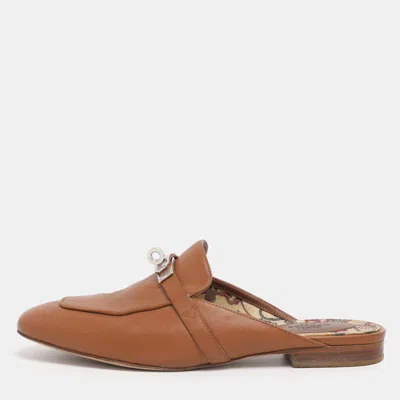Pre-owned Hermes Naturel Leather oz Flat Mules Size 38 In Brown