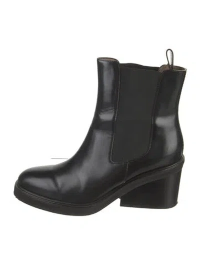 Pre-owned Hermes Ness Leather Chelsea Boots In Black