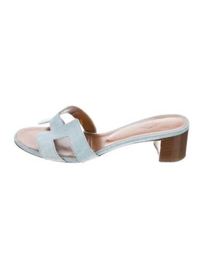 Pre-owned Hermes Oasis H Logo Slides In Blue