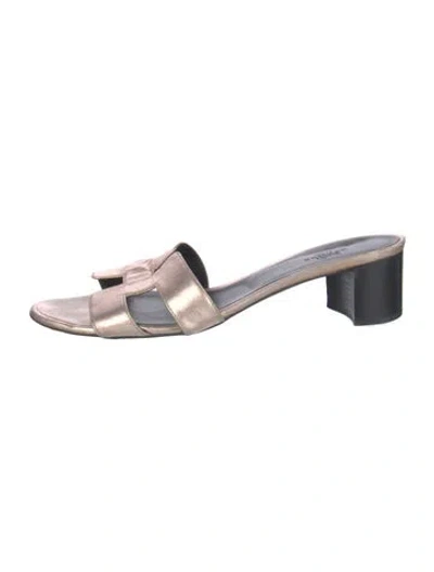 Pre-owned Hermes Oasis H Logo Slides In Multicolor