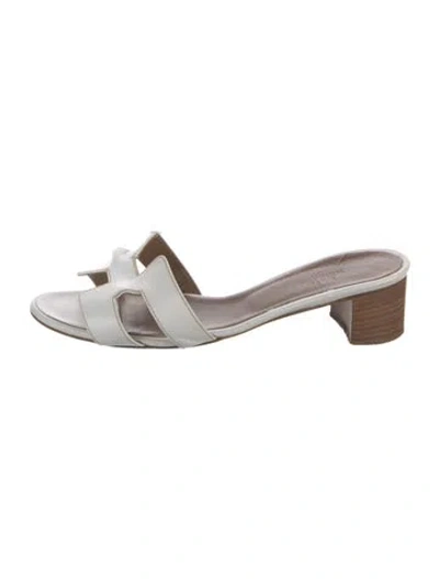 Pre-owned Hermes Oasis H Logo Slingback Flats In White