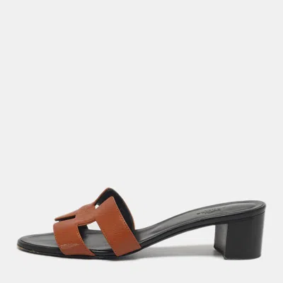 Pre-owned Hermes Oasis Size 37 Brown Leather Slide Sandals