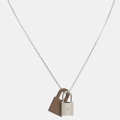 Pre-owned Hermes Hermès O'kelly Leather Silver Tone Pendant Necklace