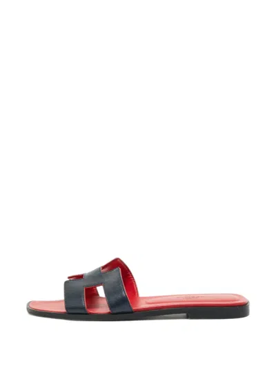 Pre-owned Hermes Oran H Cut-out Flat Sandals In Blue