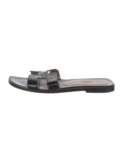 Pre-owned Hermes Oran H Logo Slides In Black