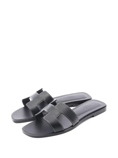 Pre-owned Hermes Oran Leather Sandals In Black