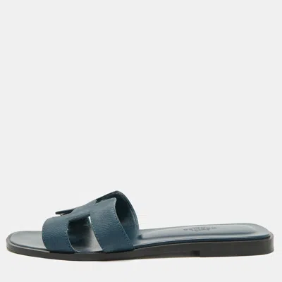 Pre-owned Hermes Oran Size 37.5 Blue Leather Flat Slides
