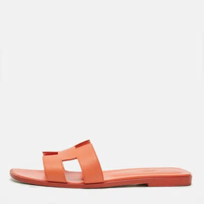 Pre-owned Hermes Oran Size 39 Orange Leather Flat Slide