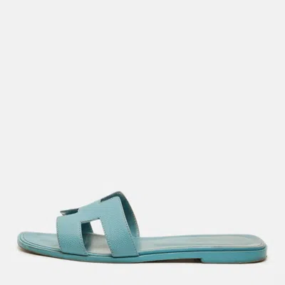 Pre-owned Hermes Oran Size 39.5 Blue Leather Flat Slides