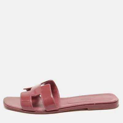 Pre-owned Hermes Oran Size 40.5 Pink Patent Leather Flat Slide