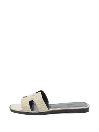 Pre-owned Hermes Oran Twisted Metal Slides In Neutrals