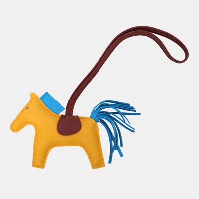 Pre-owned Hermes Orange Leather Rodeo Pm Charm