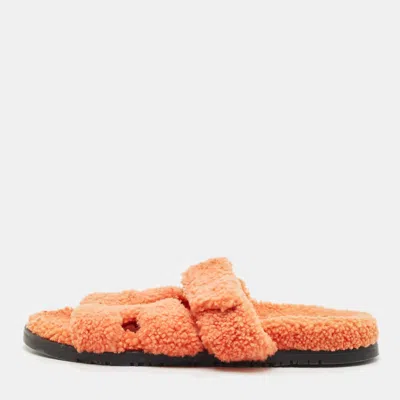 Pre-owned Hermes Orange Shearling Fur Chypre Flat Sandals Size 39