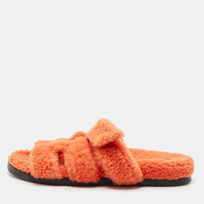 Pre-owned Hermes Orange Shearling Fur Chypre Flat Slide Sandals Size 39