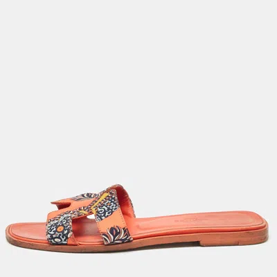 Pre-owned Hermes Orange Two Tone Canvas Oran Flat Slides Size 35