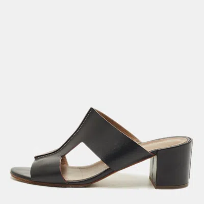 Pre-owned Hermes Ostia Size 39 Black Leather Slide Sandals