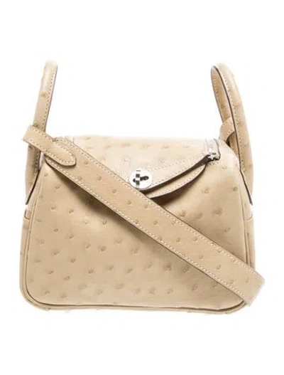 Pre-owned Hermes Ostrich Verso Mini Lindy 20 In Neutral