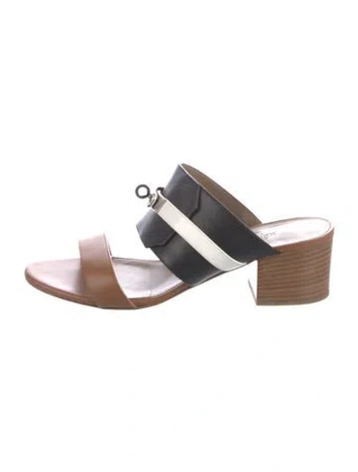 Pre-owned Hermes Ovation Leather Slides In Brown