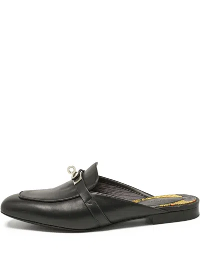 Pre-owned Hermes oz Leather Mules