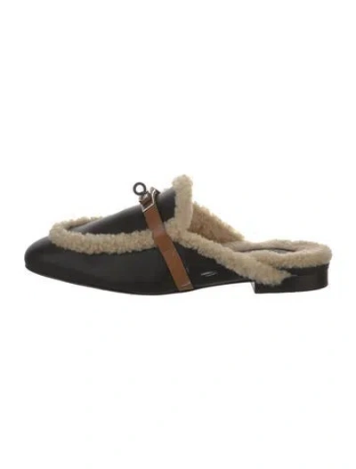 Pre-owned Hermes oz Leather Mules In Black
