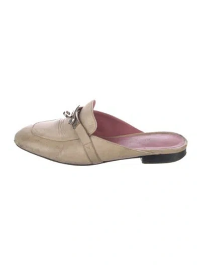 Pre-owned Hermes oz Leather Mules In Neutral