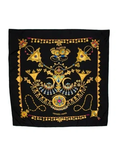 Pre-owned Hermes Parures Des Sables Silk Scarf In Black