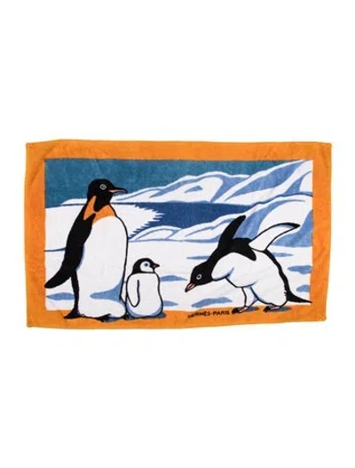Pre-owned Hermes Penguin Beach Towel In Yellow
