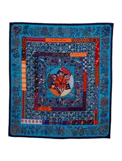 Pre-owned Hermes Piqué Fleuri De Provence Silk Shawl In Blue