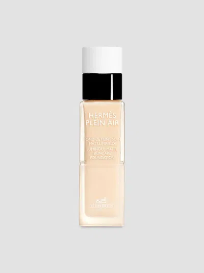 Hermes Hermès Plein Air Luminous Matte Skin Care Foundation In 05 Nata