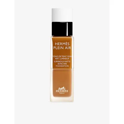 Hermes Muscade Plein Air Luminous Matte Skincare Foundation 33ml In Brown