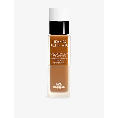 Hermes Gold Plein Air Luminous Matte Skincare Foundation 33ml