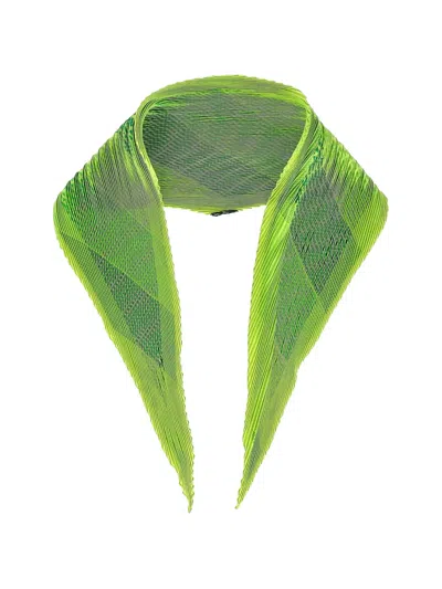 Pre-owned Hermes 细褶印花围巾 In Green