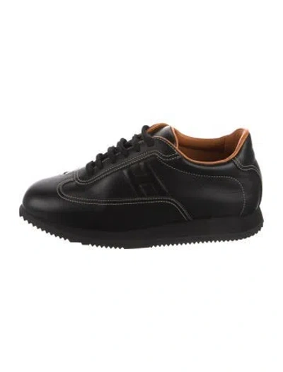 Pre-owned Hermes Quick Sneakers In Black