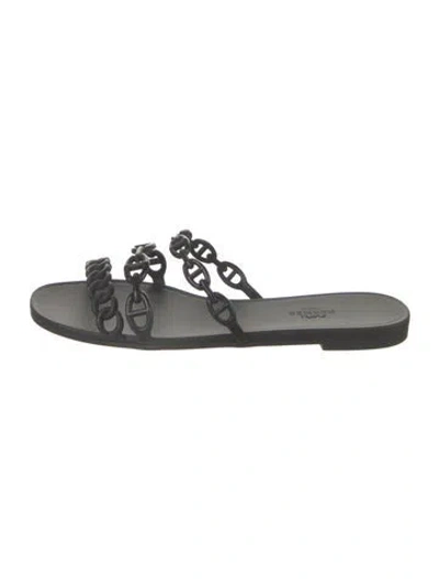 Pre-owned Hermes Rivage Chaîne D'ancre Insignia Slides In Black