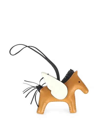 Pre-owned Hermes Rodeo Mm Pegasus Charm In Neutral