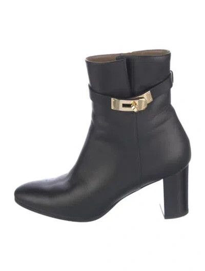 Pre-owned Hermes Saint-germain Leather Boots In Black