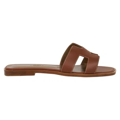 Pre-owned Hermes Sandal Flat Oran Gold Box Calfskin 37 / 7 New W/ Box In Brown