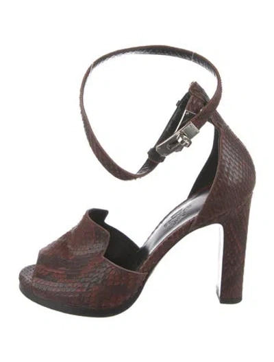 Pre-owned Hermes Signature Logo Python D'orsay Pumps In Brown