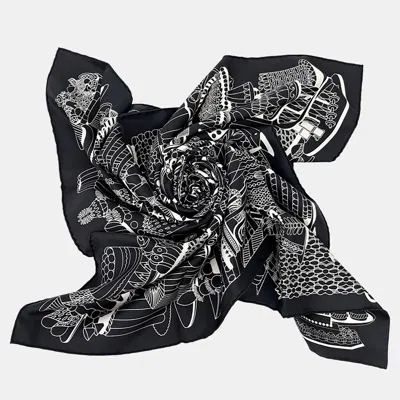 Pre-owned Hermes Hermès Silk Black/cream Scarf