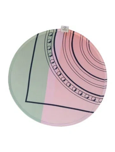Pre-owned Hermes Silk Hand Fan In Purple