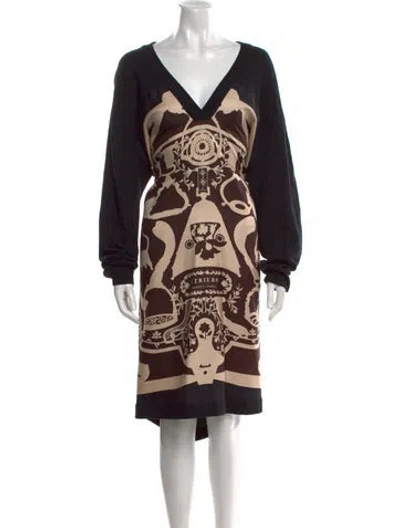 Pre-owned Hermes Silk Knee-length Dress In Black