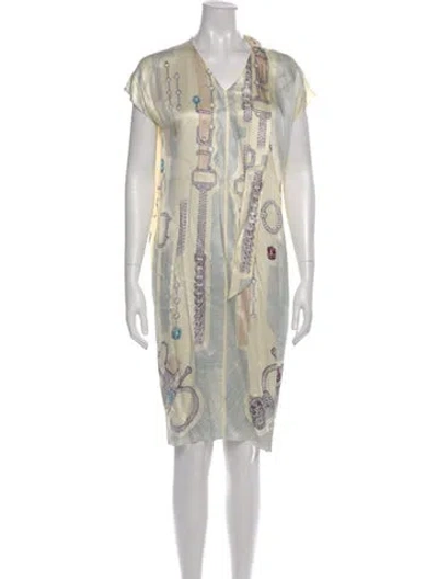 Pre-owned Hermes Silk Knee-length Dress In Neutral