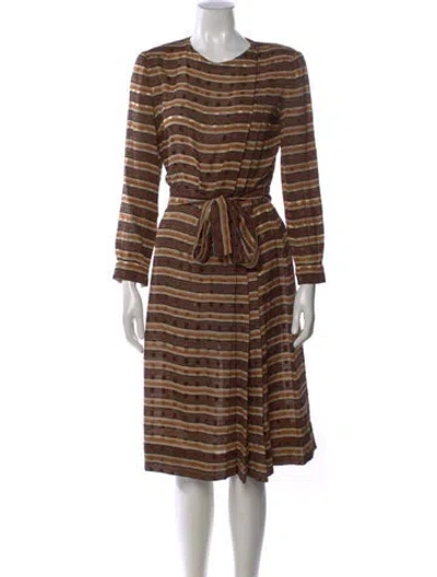 Pre-owned Hermes Silk Knee-length Dress In Neutral
