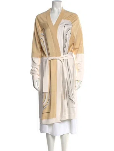 Pre-owned Hermes Silk Printed Sweater In Neutral